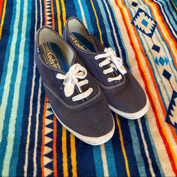 Navy Keds